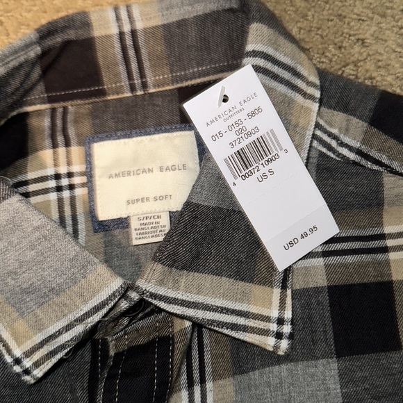 American Eagle Grey and Black Super Soft Flannel Shirt - Picture 2 of 3